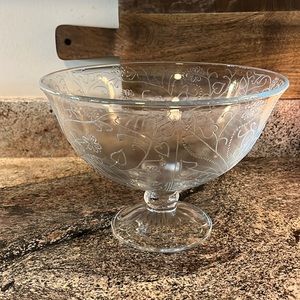 Southern Living at Home Victorian bowl